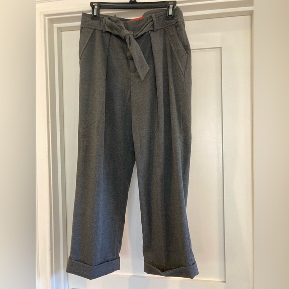 Gray tie front cropped trousers - Picture 1 of 2